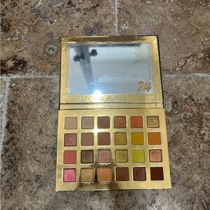 Kylie Cosmetics 24k Birthday Eyeshadow Palette
